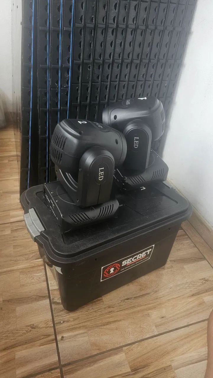 Kit de 2 Moving Head 2em1 Spot 60w Prisma 3 Faces+ Wash 6 Leds 12w 110/220v. - Foto 2