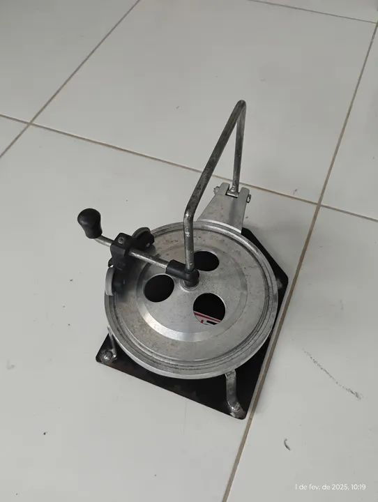 Fechadora de marmitex 