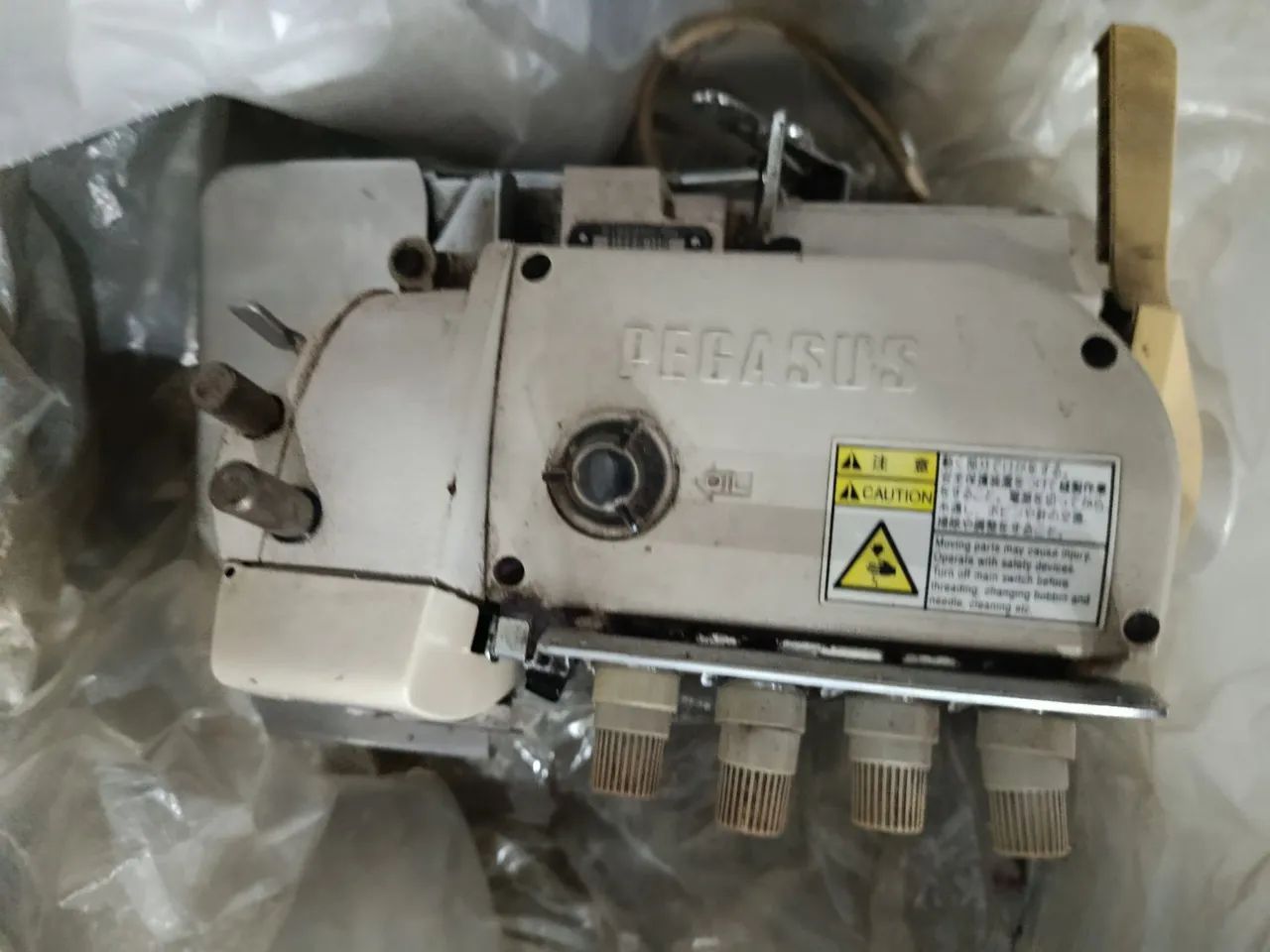 Máquina de Costurar Overlock Industrial M700 - Foto 5