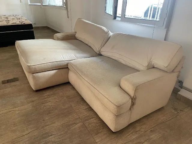 Sofá 3 LugaresTockstok Com Chaise  Linho Cru  - Foto 2