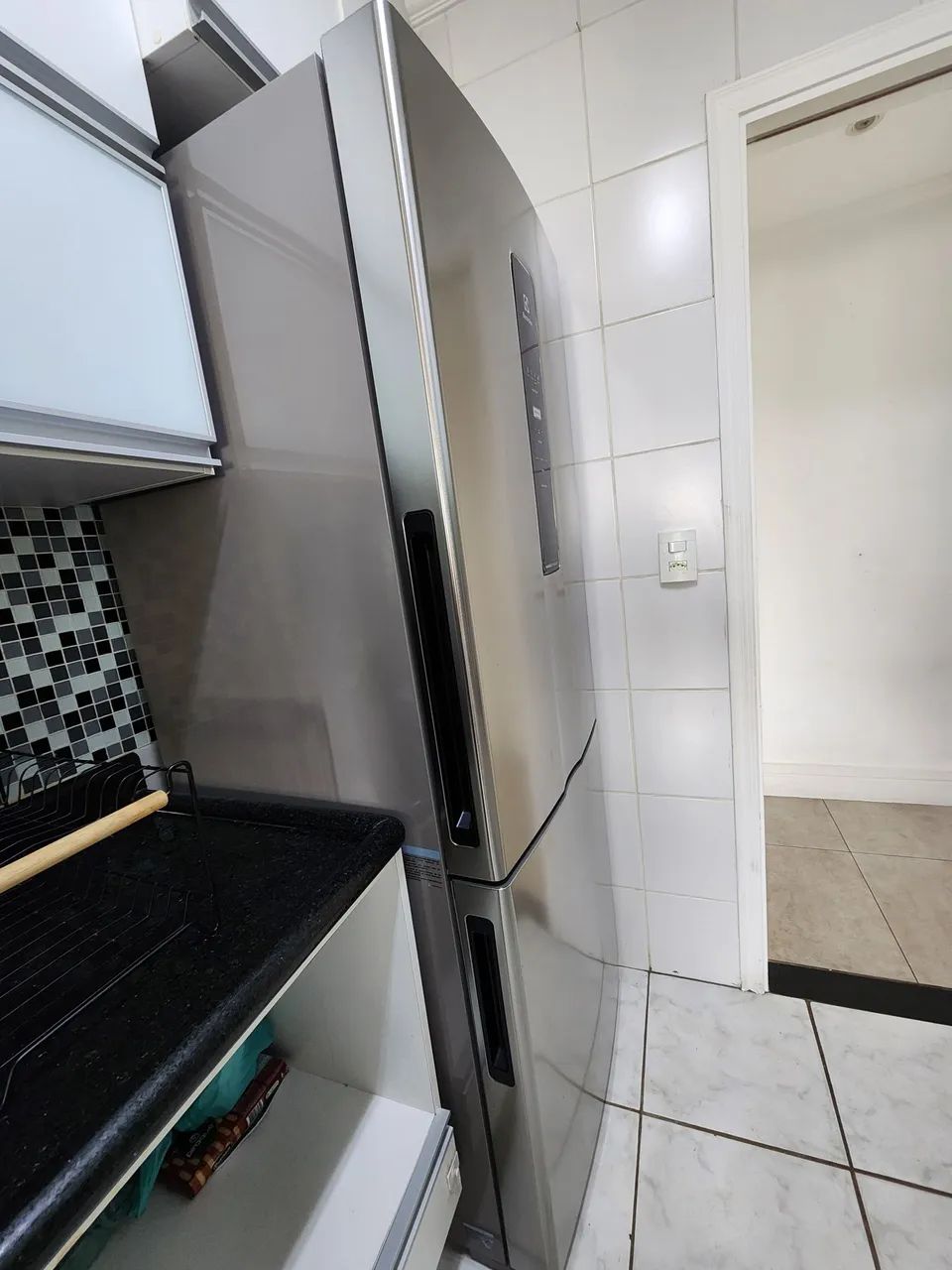 Geladeira Electrolux Frost Free Inverter - Foto 5