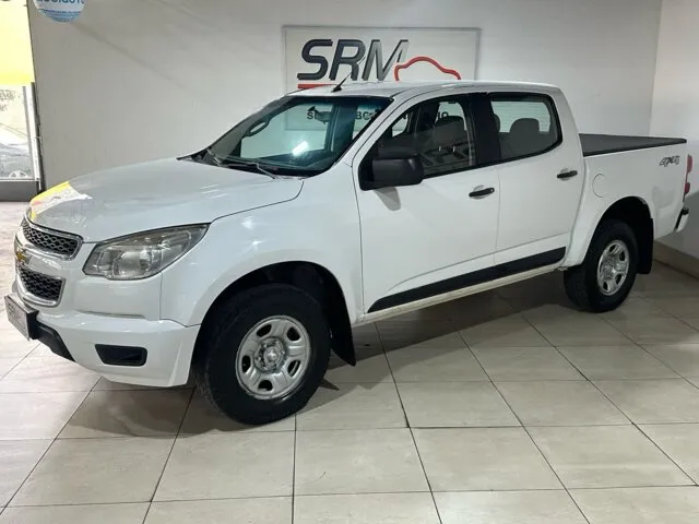 Chevrolet S10 2015 2.8 ls 4x4 cd 16v turbo diesel 4p manual