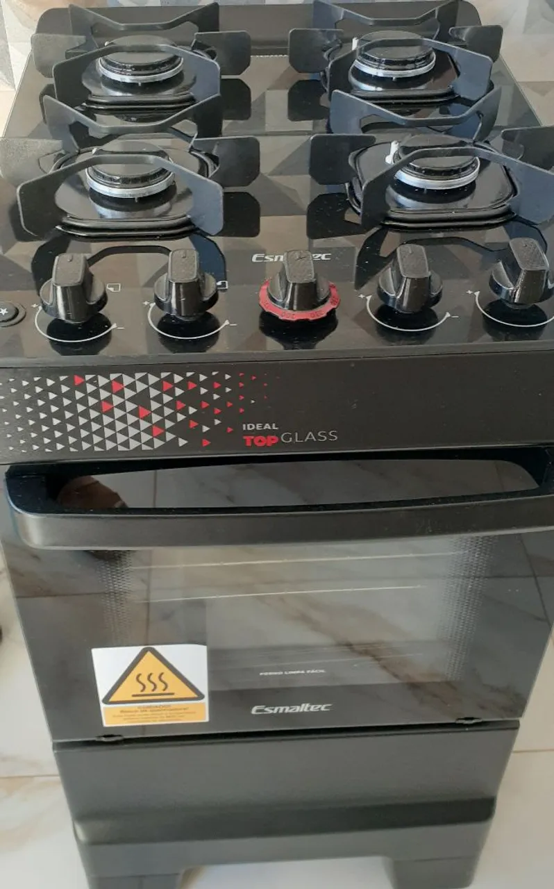 Vende-se Fogão Novinho
