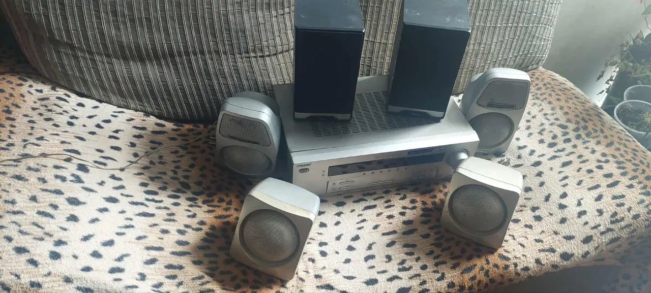 Home Theater 