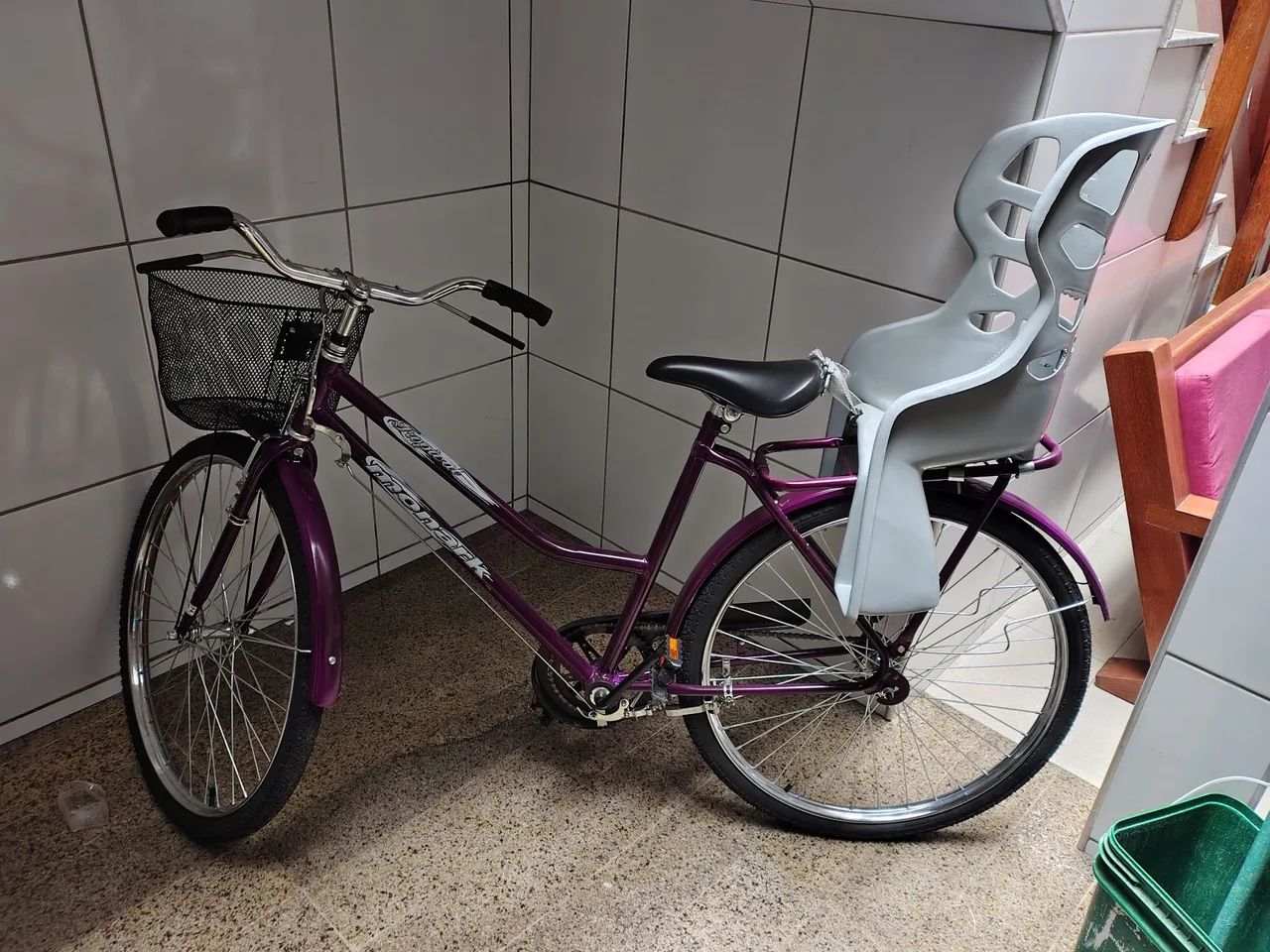Bicicleta com Cadeirinha Infantil e Cesta - Foto 2