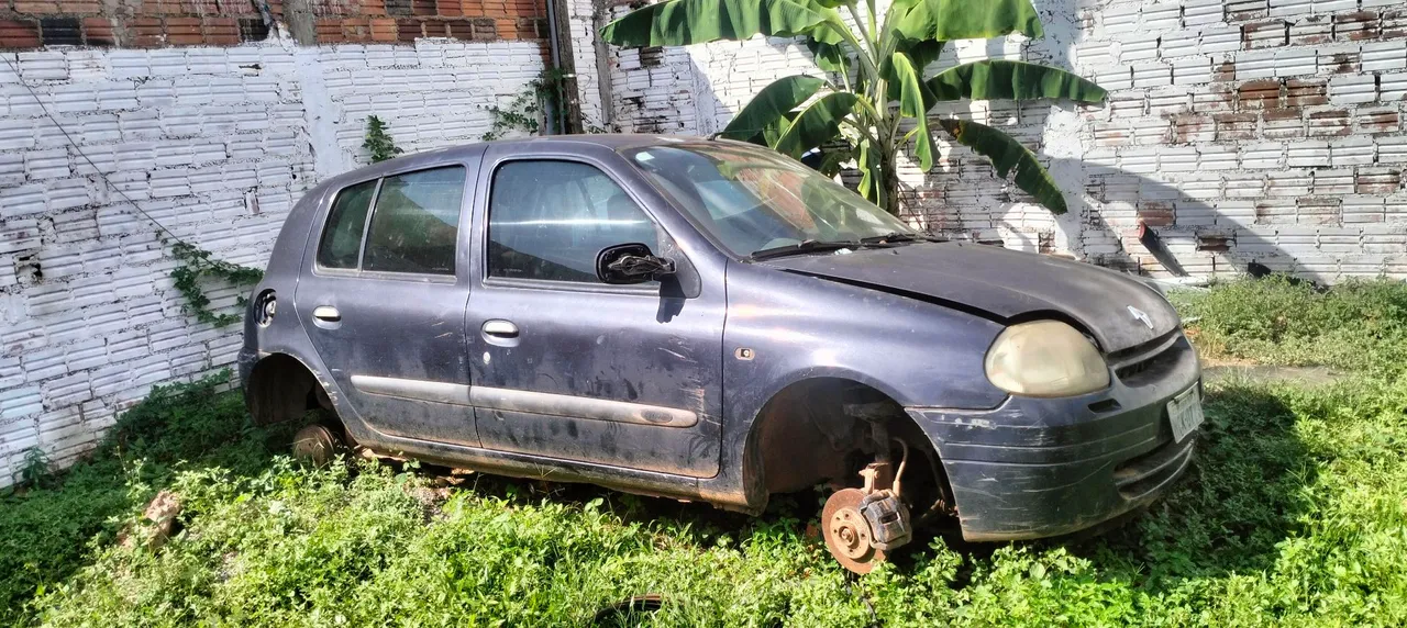 Renault Clio 1.0 16V - Peças só vendo tudo