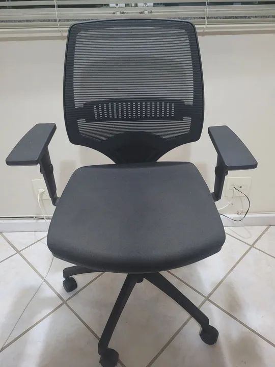 Cadeira de Escritório Marelli You 213 Preta