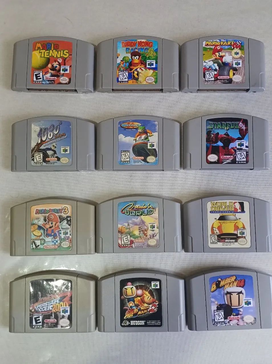 Nintendo 64 com 4 controles e 12 jogos - Foto 2