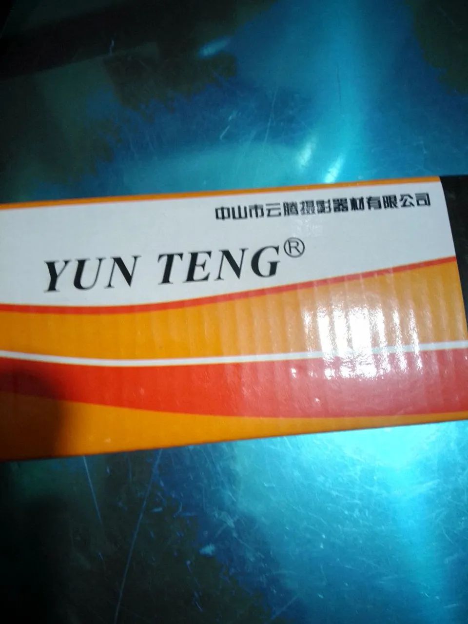 Mini Tripé Yunteng para Celular - Estabilidade e Praticidade - Foto 3