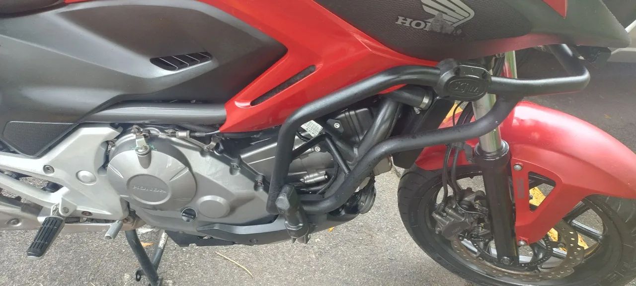 Honda NC700X 2014 com ABS- Impecável! *Troco por carro ou moto menor valor com volta* - Foto 4