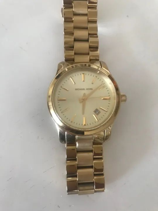 Relógio Michael Kors dourado feminino