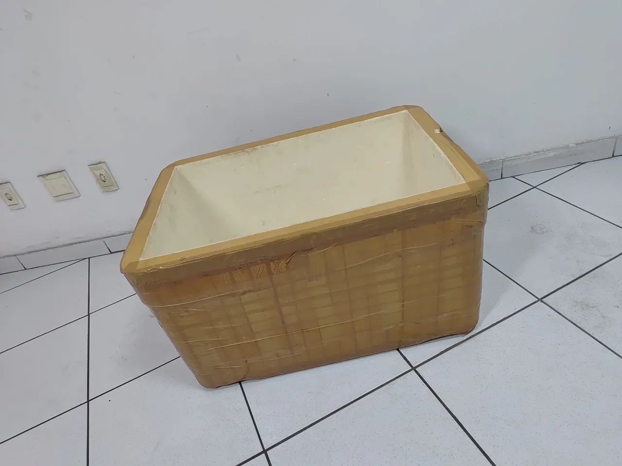Caixa térmica de isopor gigante  - Foto 3