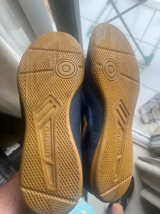 Tênis chuteira Umbro tam 42 - Foto 3