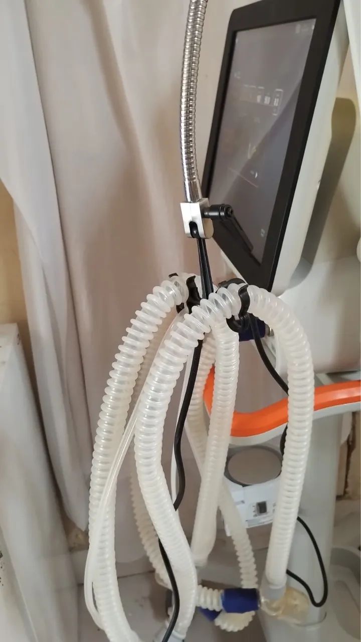 Ventilador pulmonar para cuidados intensivos  - Foto 5