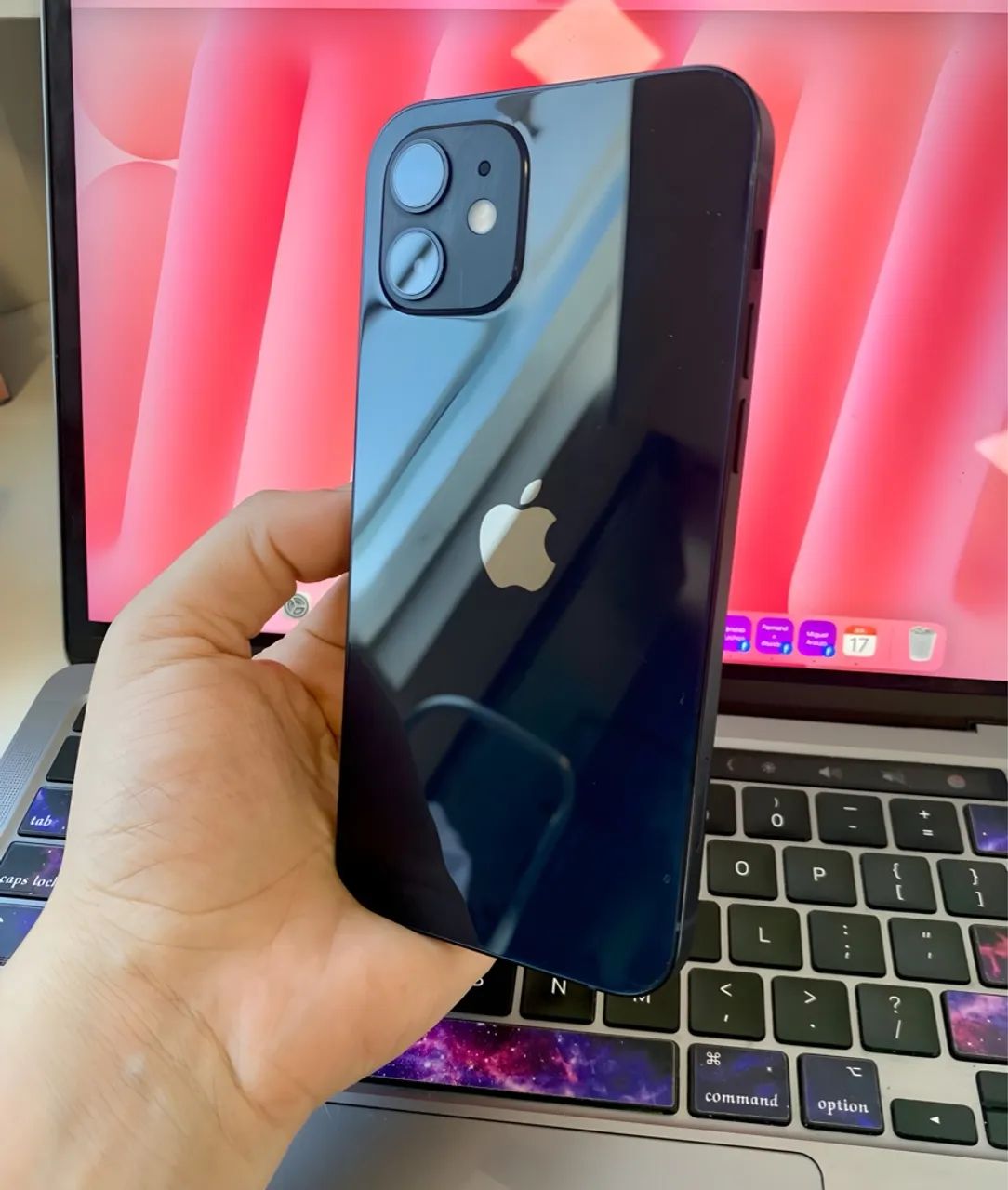 iPhone 12 - Preto - 64GB impecável 