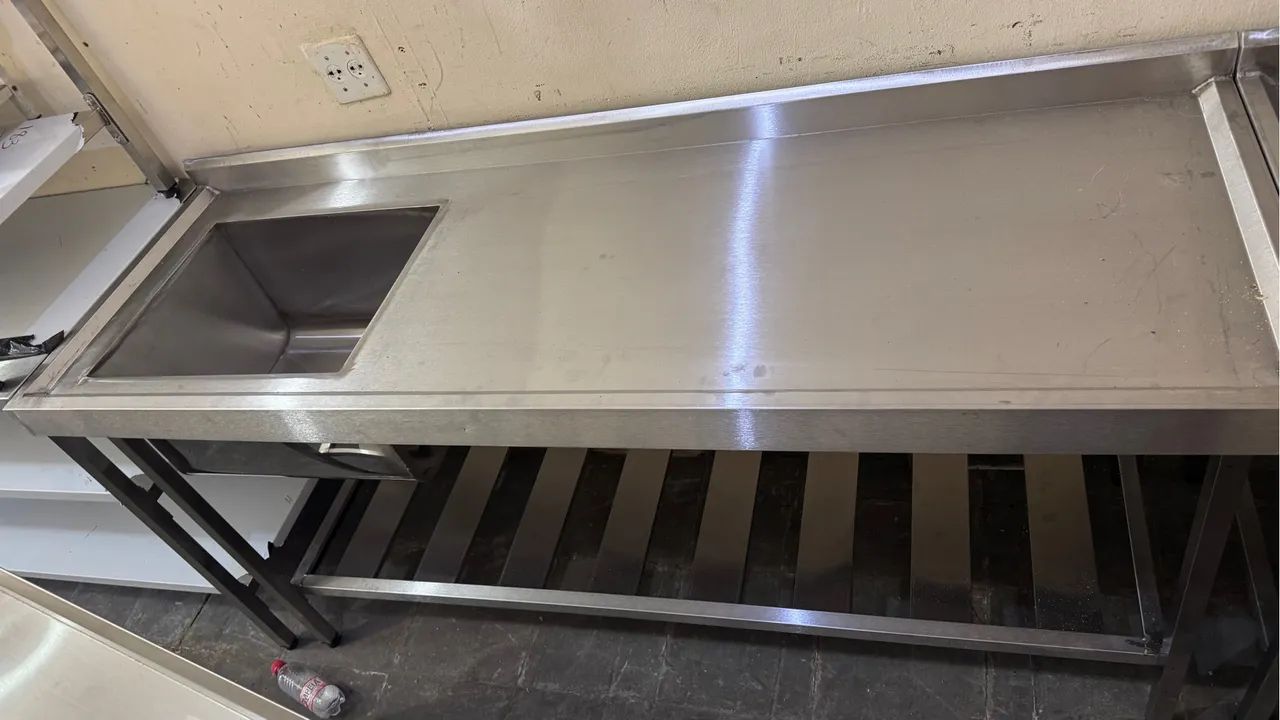 Pia de inox 1,80 x 0,60 Cuba direita ou esquerda NOVA  - Foto 2