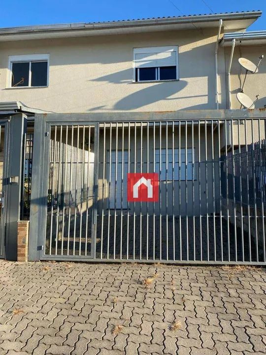 Sobrado com 2 dormitórios à venda, 80 m² por R$ 270.000,00 - Belvedere - Farroupilha/RS