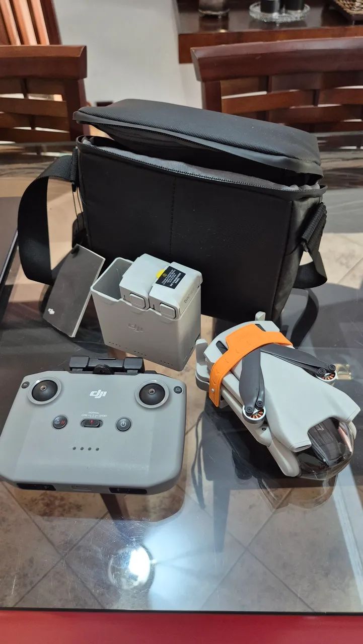 Drone DJI Mini 3 combo fly more - Foto 2