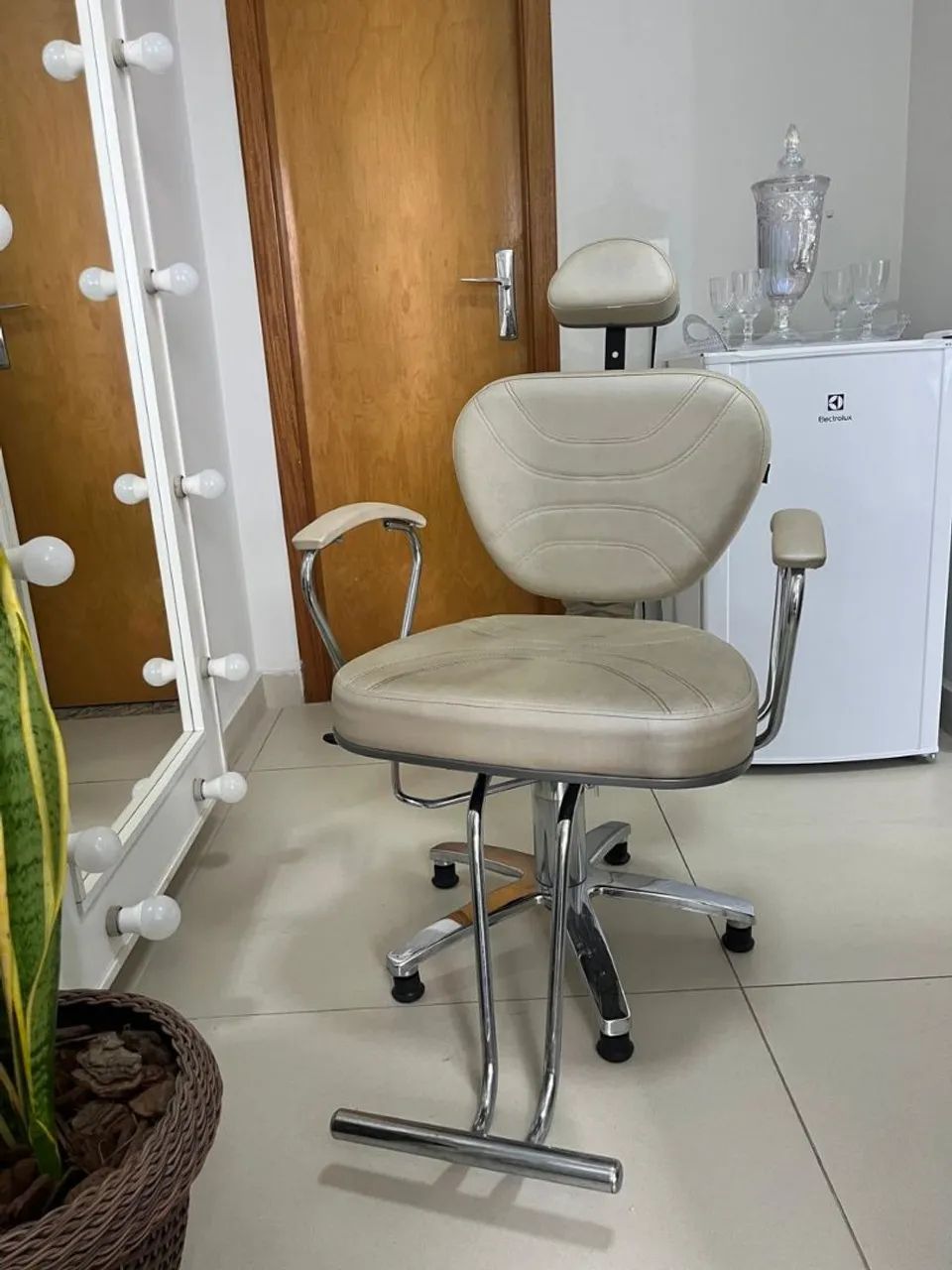 Cadeira Reclinável para Salão  - Foto 2