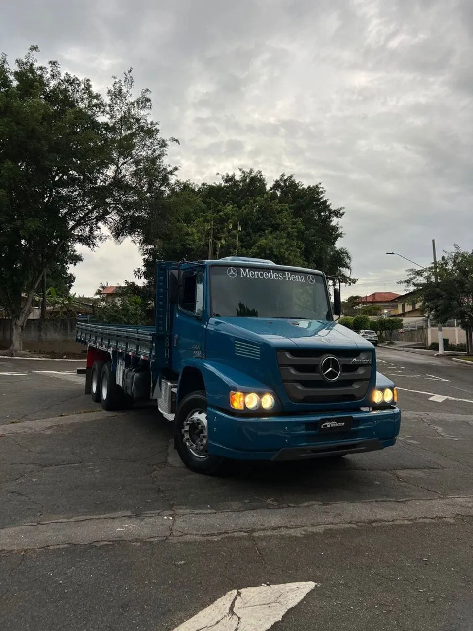 Caminhão Mercedes Benz Atron 2324 6x2 - Foto 3