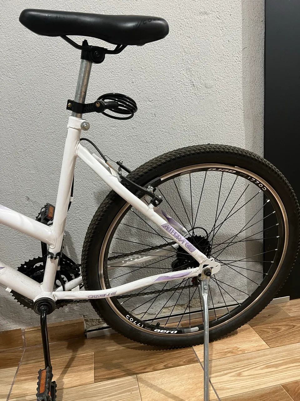 Bike Cazelle Allegra City - aro 26, 18 marchas, excelente estado! - Foto 4