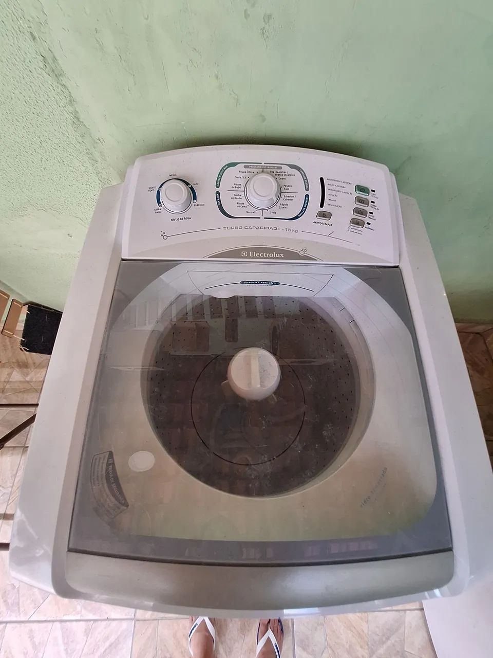 Máquina de Lavar Roupa Electrolux 15kg Turbo Capacidade