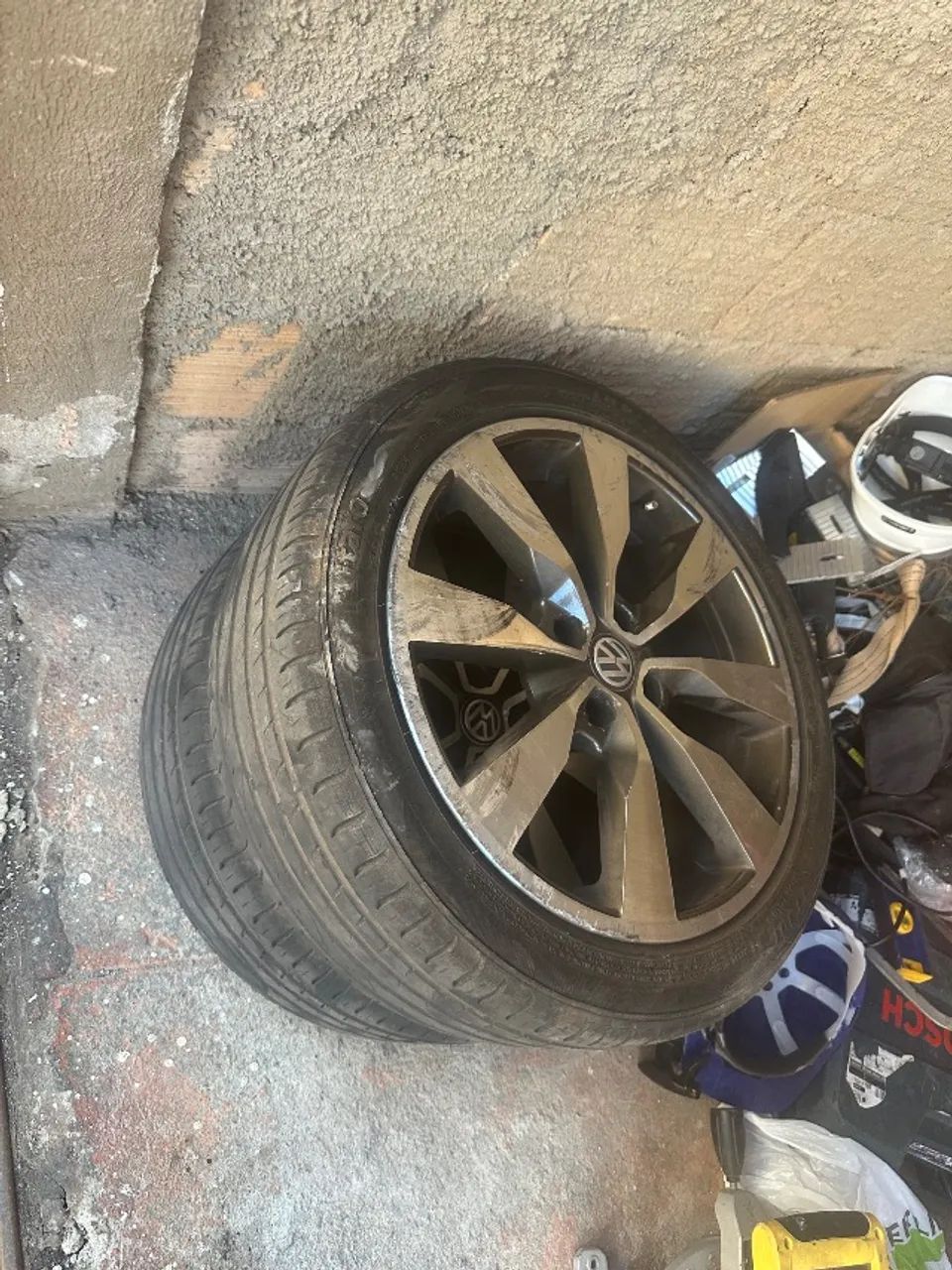 Roda de carro aro 17 - Foto 2