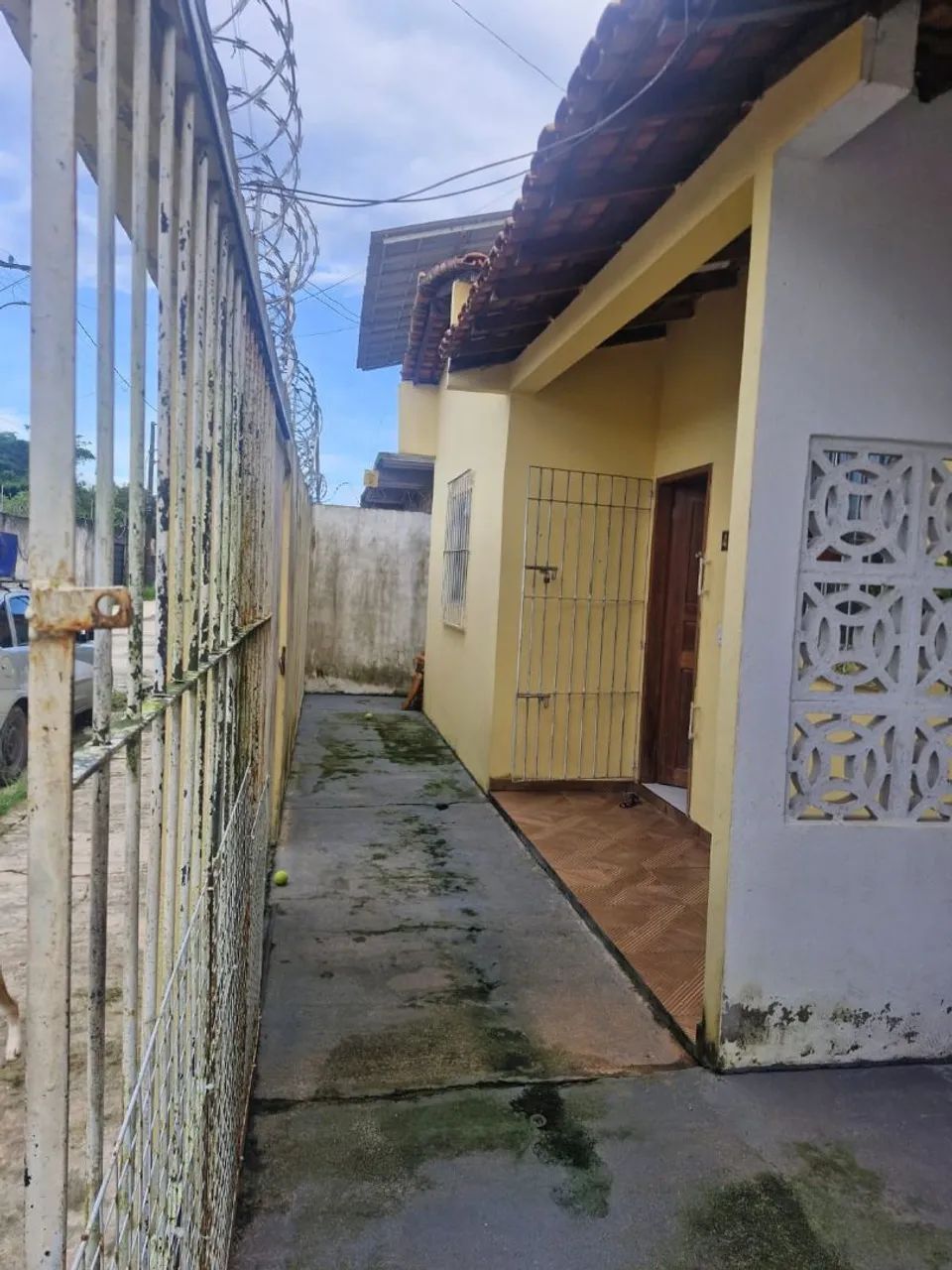 Vendo casa linda e espaçosa. - Foto 2