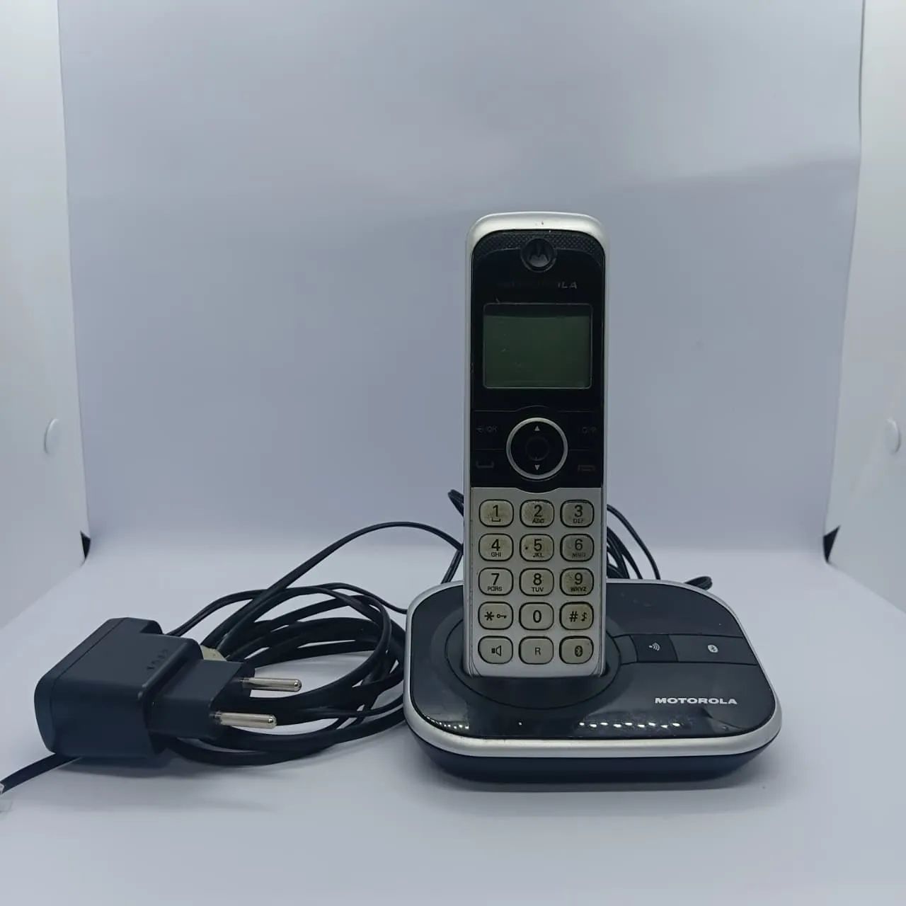 Telefone Sem Fio Motorola DECT com Bluetooth e Base Viva-Voz
