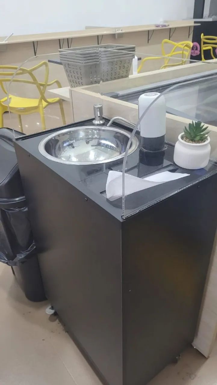 Lavatório portátil