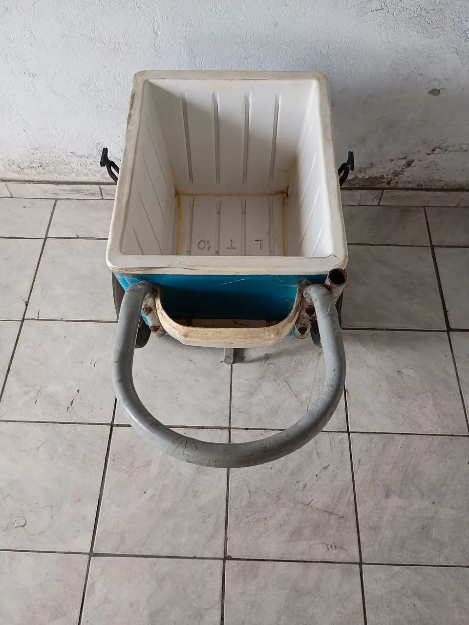 Vendo um carrinho comercial  - Foto 2