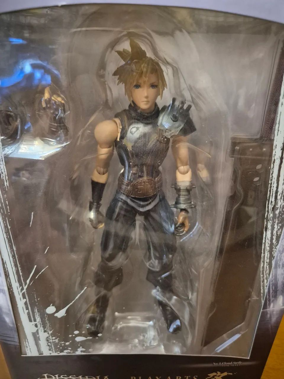 Cloud Strife Final Fantasy Dissidia Play Arts original! - Foto 4