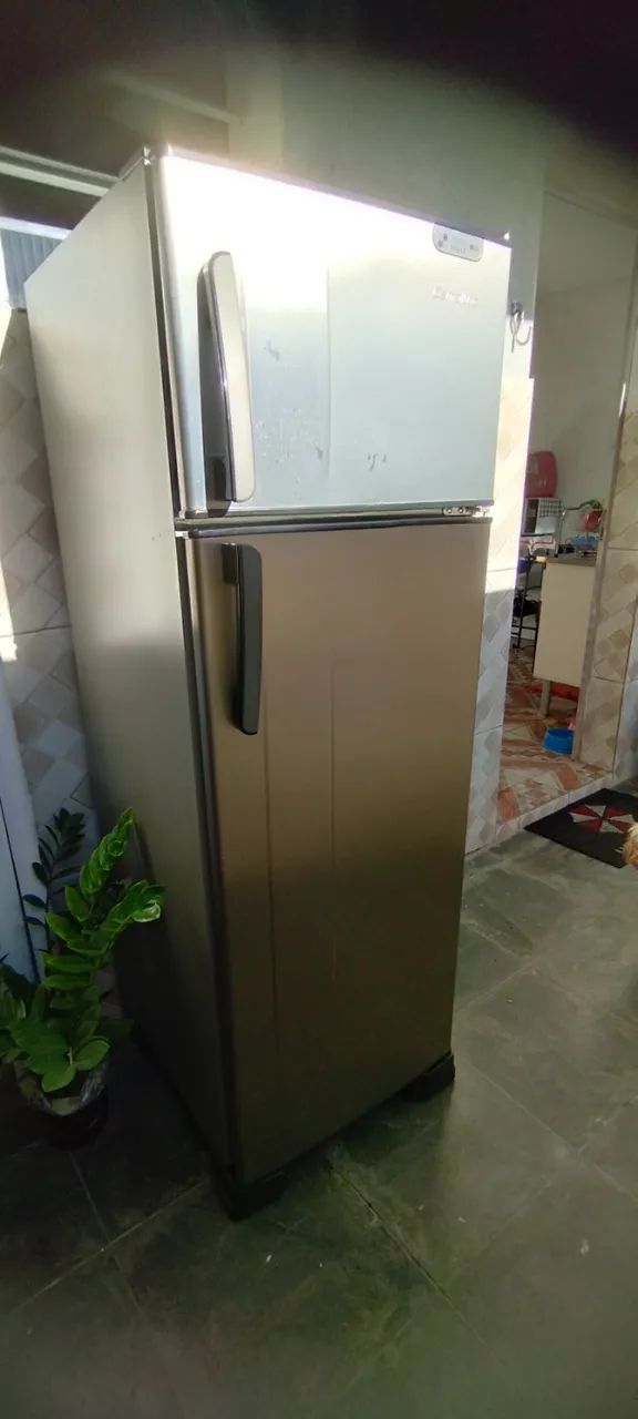 Geladeira Electrolux 