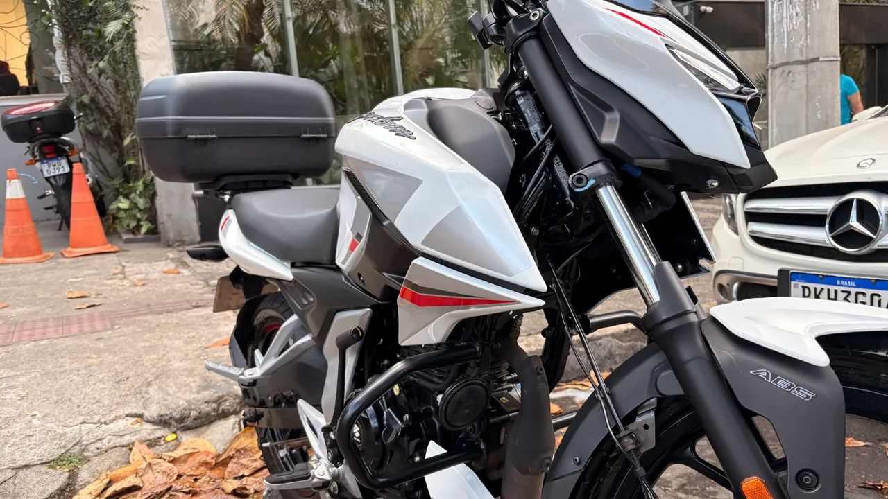 Bajaj pulsar 150 - Foto 4