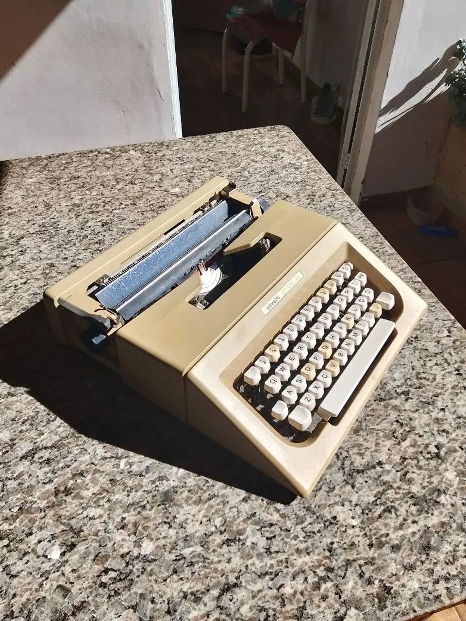 Máquina Olivetti 25