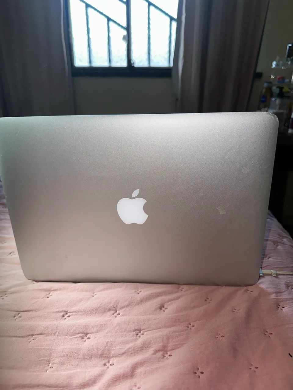 MacBook PRO 256g (bateria viciada)