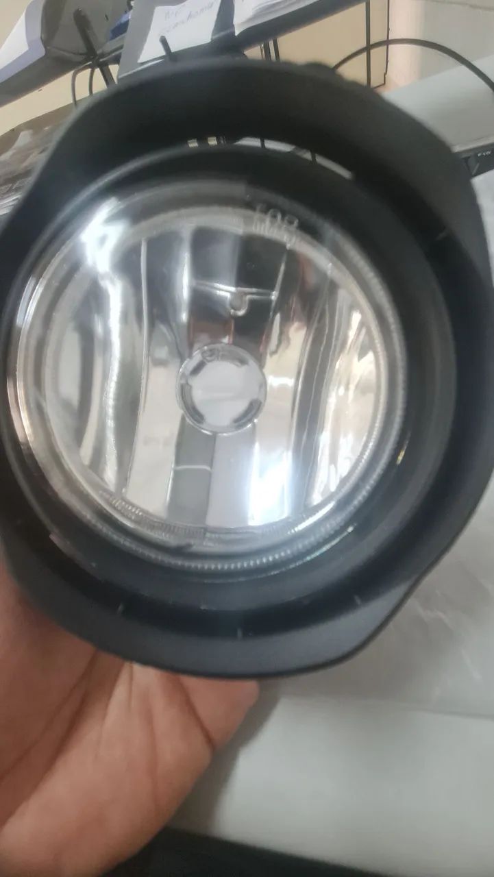 Farol auxiliar Toyota éticos  - Foto 2