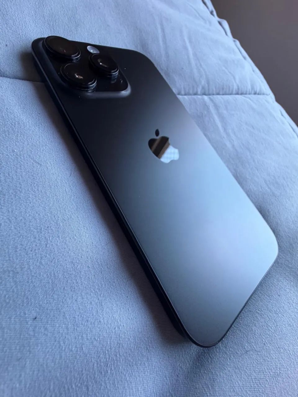 iPhone 16 pro max zerado bateria 96% - Foto 2