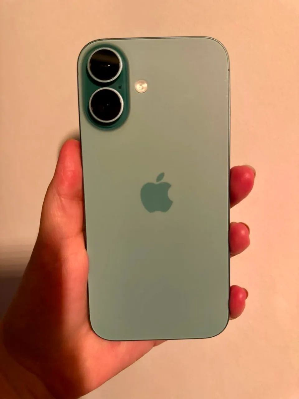 iPhone 16, estado de zero  - Foto 4