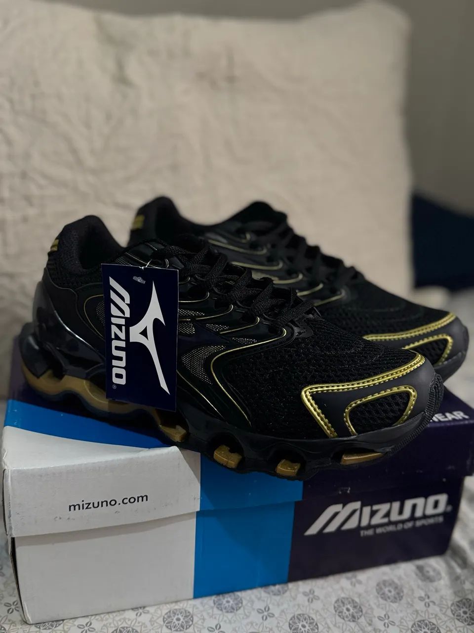 Mizuno Mola (Primeira linha) - Foto 4