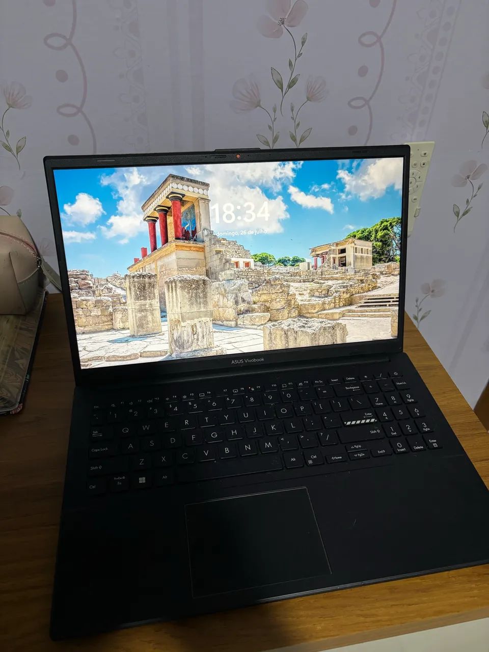 ASUS Vivobook Go 15 (i3-N305 | 8GB RAM | SSD 256GB | Tela 15.6
