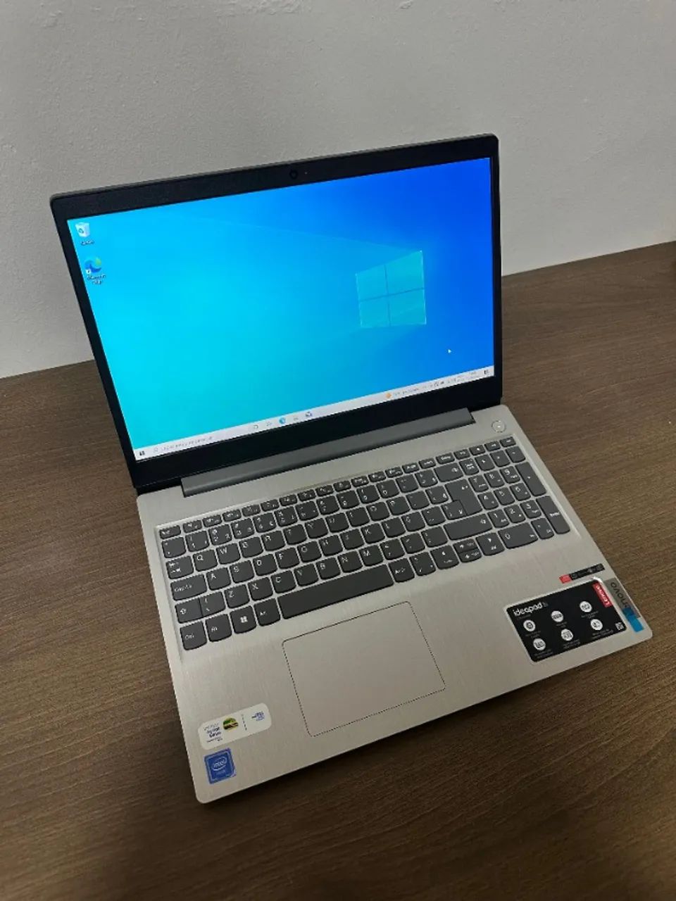Lenovo Celeron N4020 / 4GB RAM / 128GB SSD - Foto 3