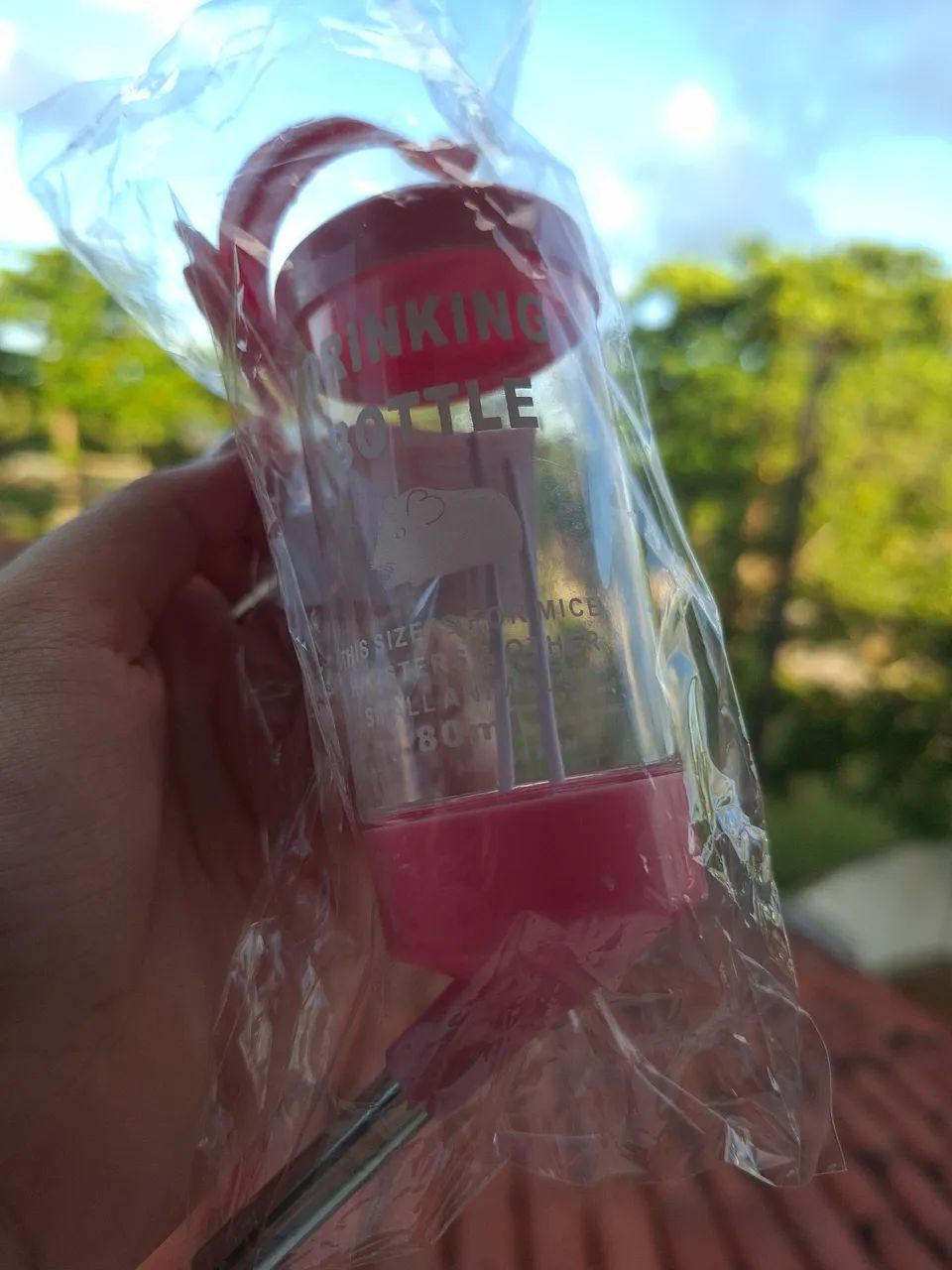 Bebedouro para Porquinho da Índia e Hamster