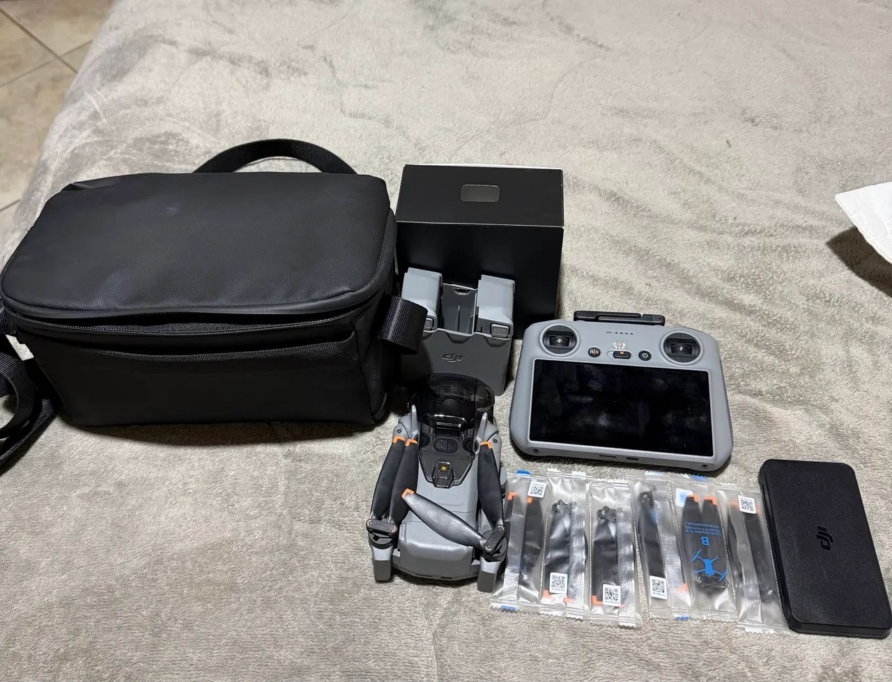 Vendo drone DJI mini 5 pro