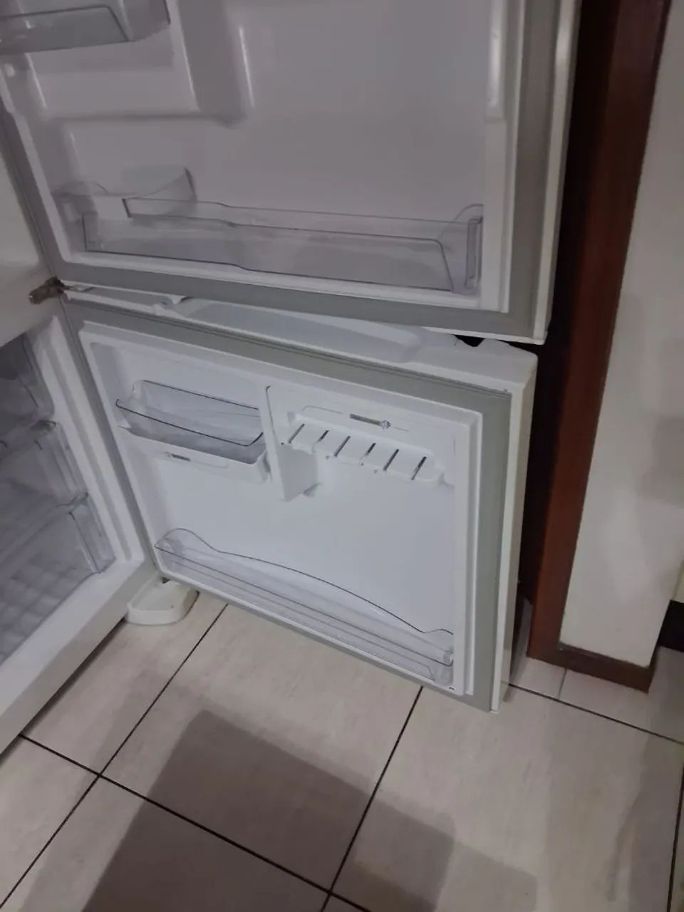 Vendo geladeira em perfeito estado  - Foto 3