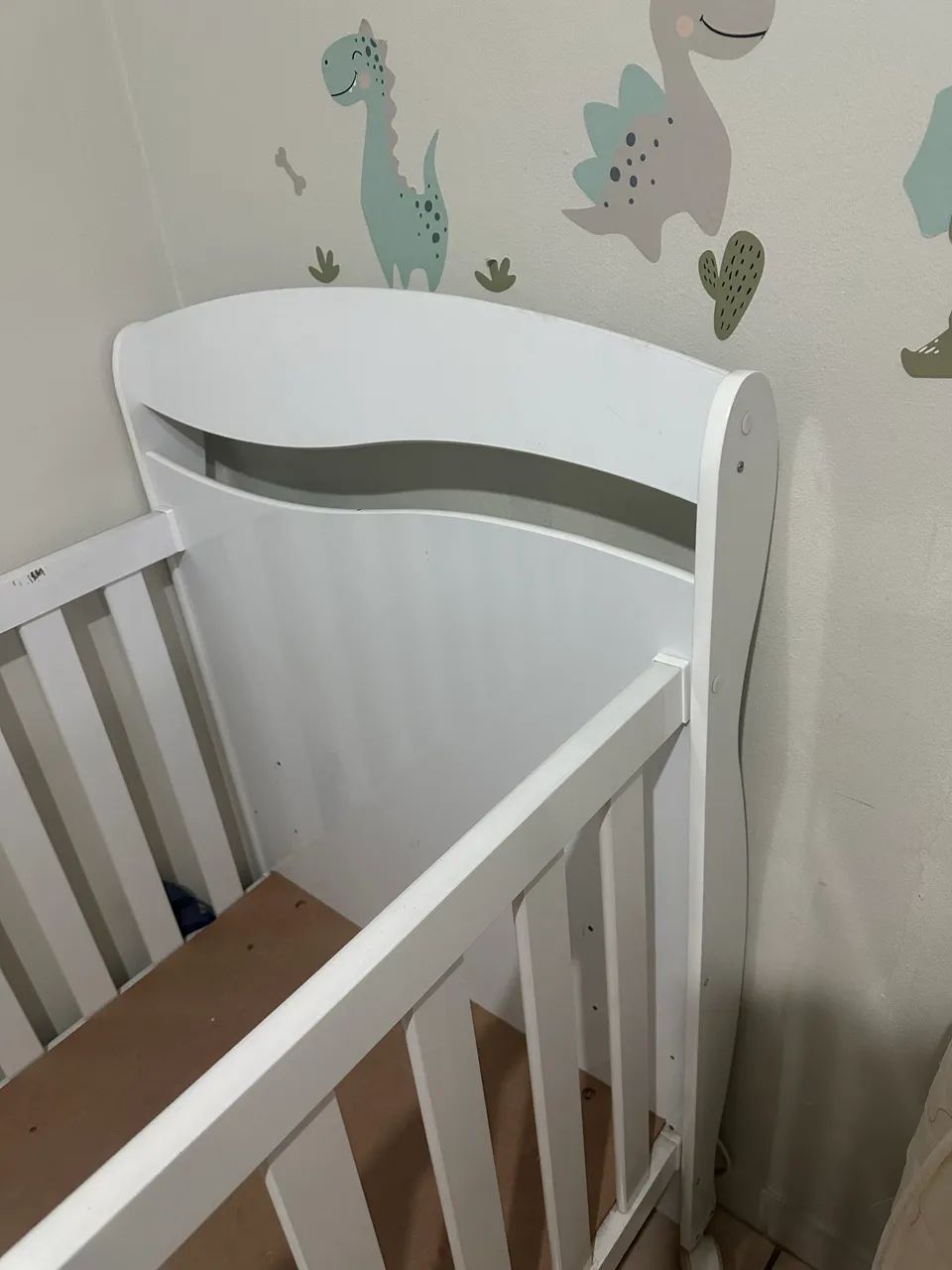 Berço americano branco com rodinhas - Foto 2