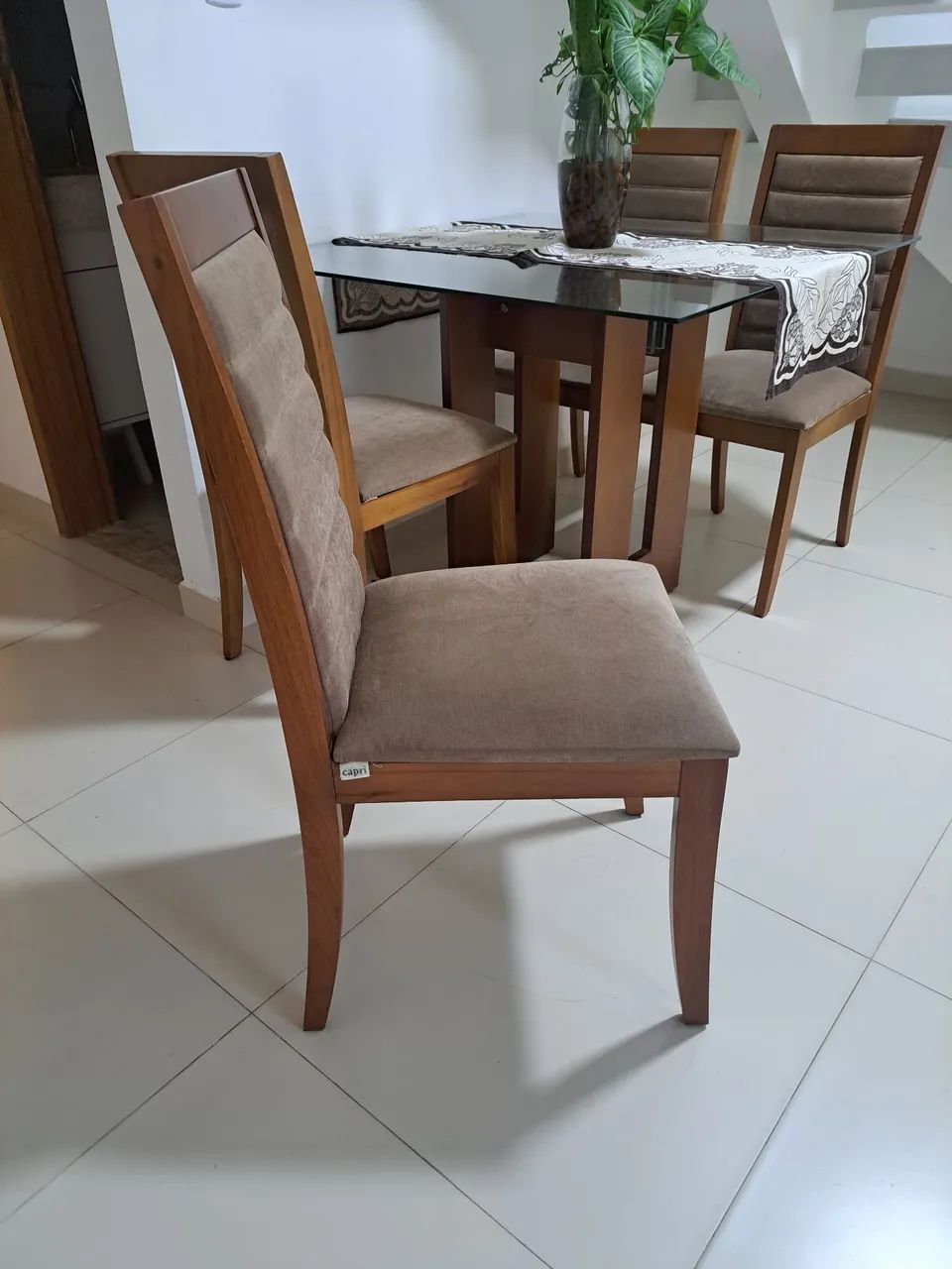 Mesa com 4 cadeiras - Foto 5