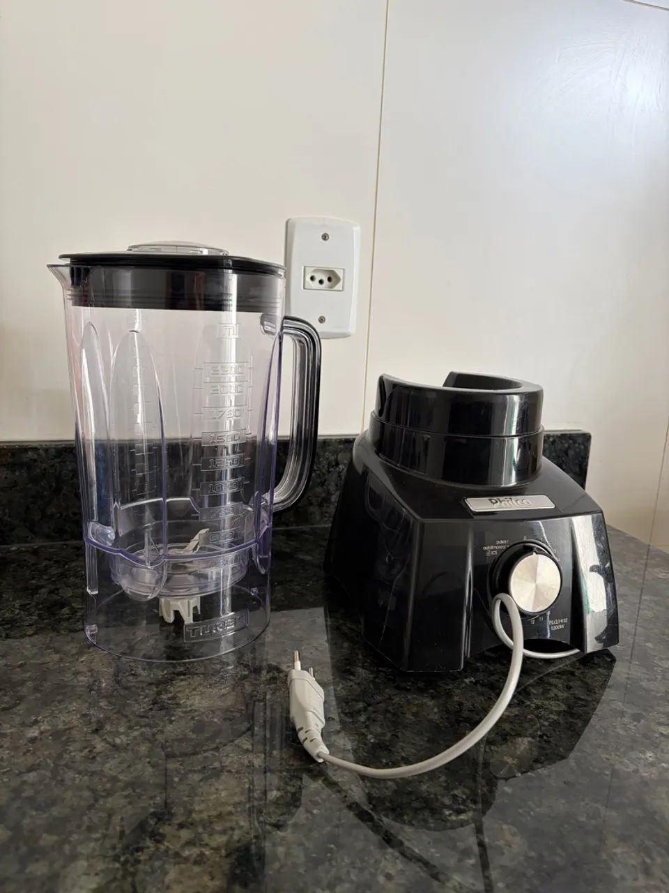 LIQUIDIFICADOR 