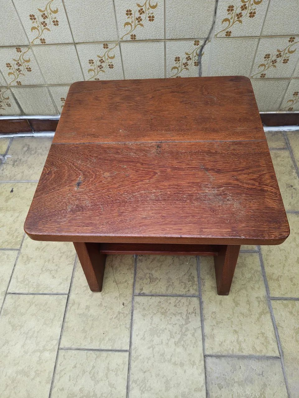 Mesa de centro design em madeira obre maciça  - Foto 4