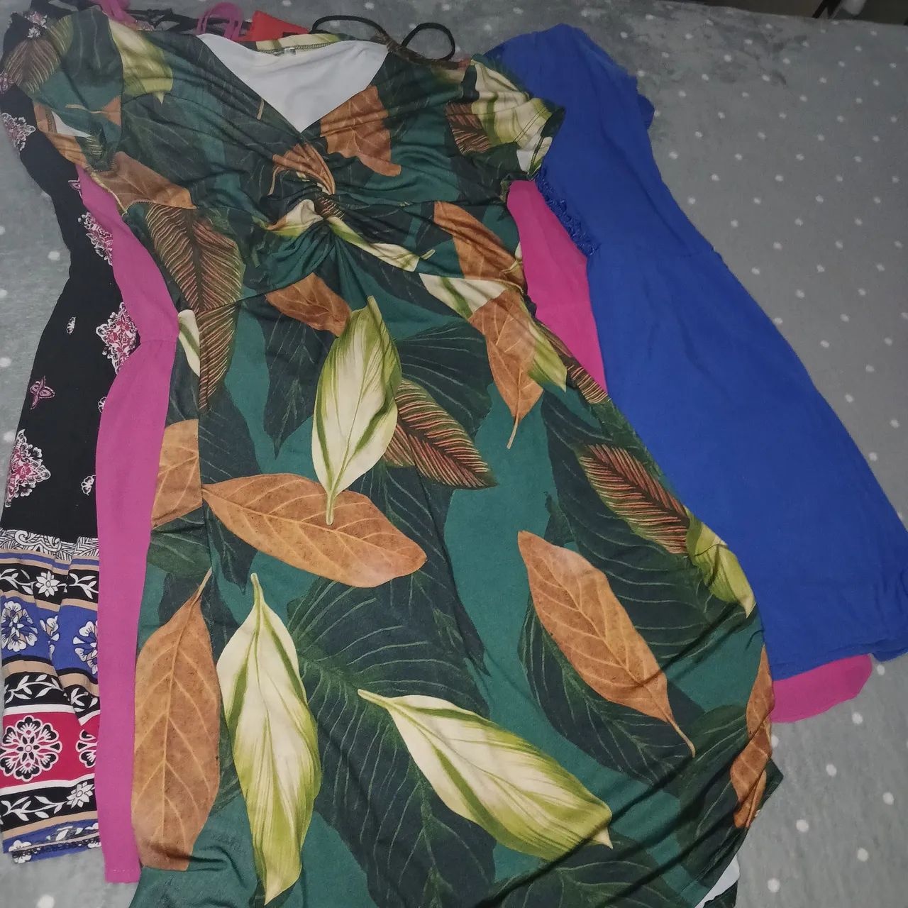 Lote de vestidos feminino 
